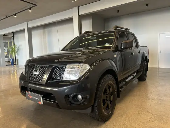 NISSAN FRONTIER 2014