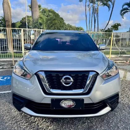 NISSAN KICKS 2018
