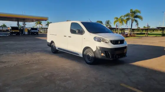 PEUGEOT EXPERT 2023