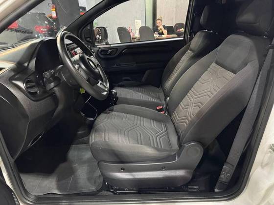 PEUGEOT PARTNER RAPID 2023