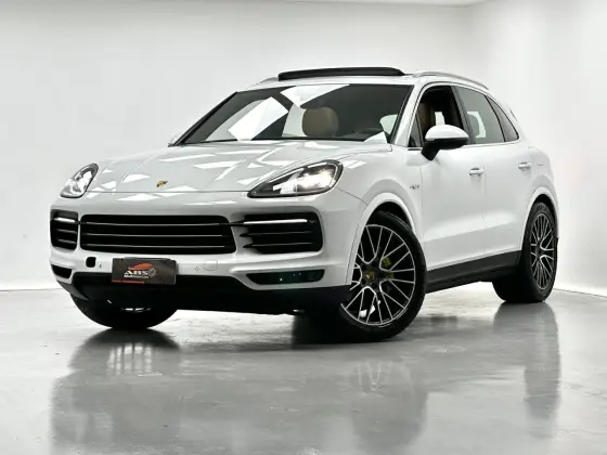 PORSCHE CAYENNE 2020