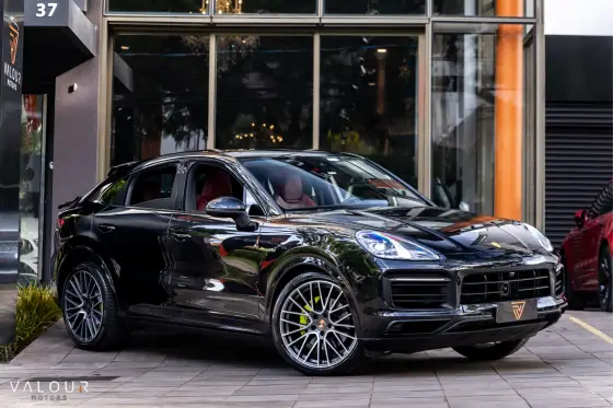 PORSCHE CAYENNE 2023
