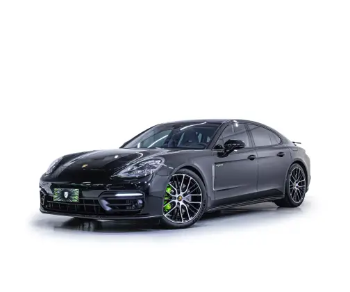 PORSCHE PANAMERA 2022