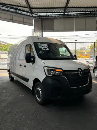 RENAULT MASTER 2025