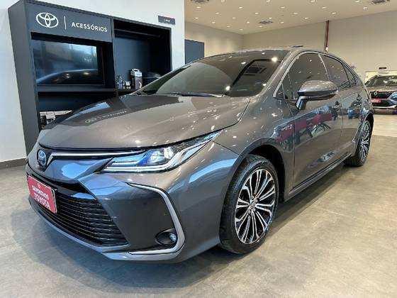TOYOTA COROLLA 2023