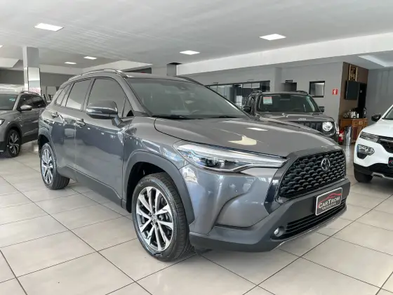TOYOTA COROLLA CROSS 2024
