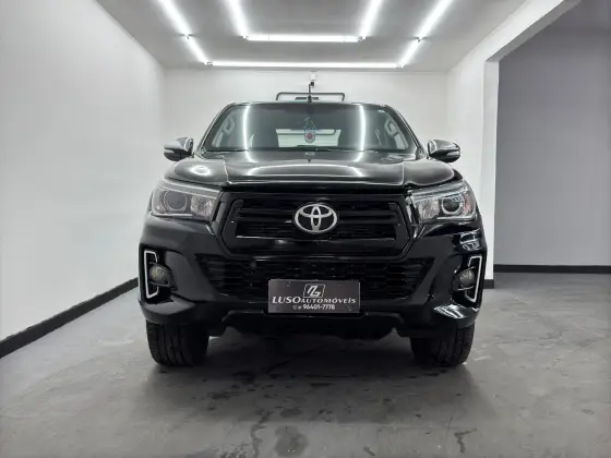 TOYOTA HILUX 2017