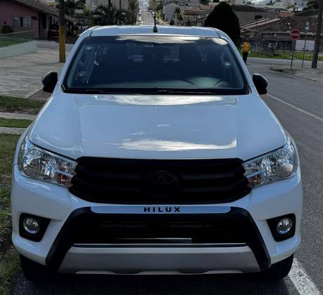 TOYOTA HILUX 2018