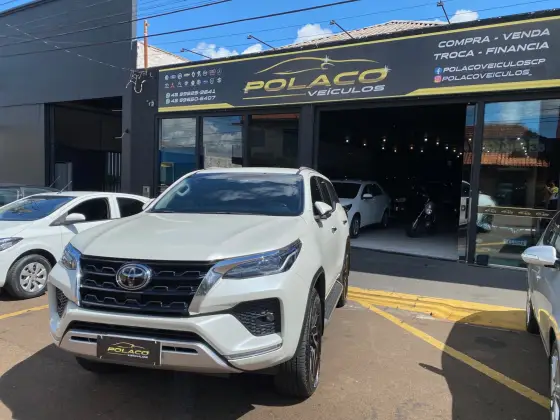 TOYOTA HILUX SW4 2021