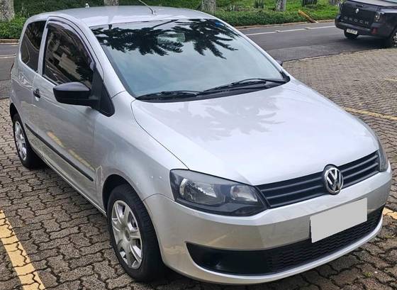 VOLKSWAGEN FOX 2011