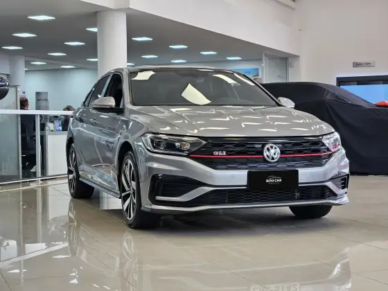VOLKSWAGEN JETTA 2019