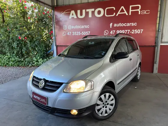 VOLKSWAGEN SPACEFOX 2010