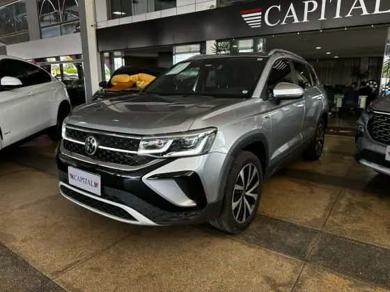 VOLKSWAGEN TAOS 2022