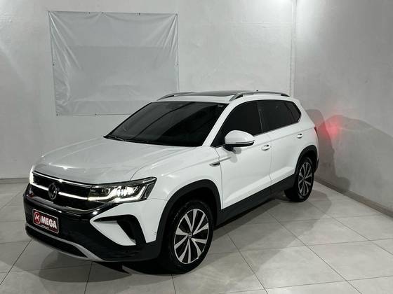 VOLKSWAGEN TAOS 2023
