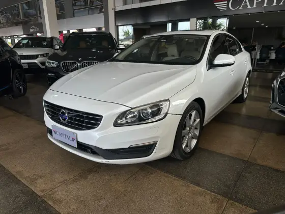 VOLVO S60 2017