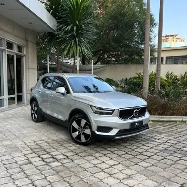VOLVO XC40 2019
