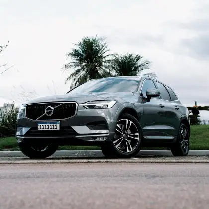 VOLVO XC60 2020