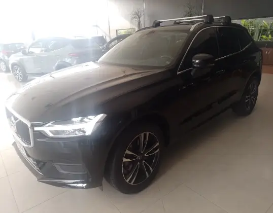 VOLVO XC60 2020