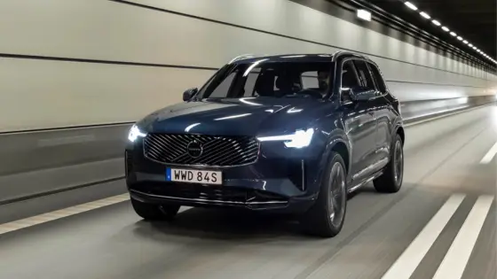 VOLVO XC90 2025