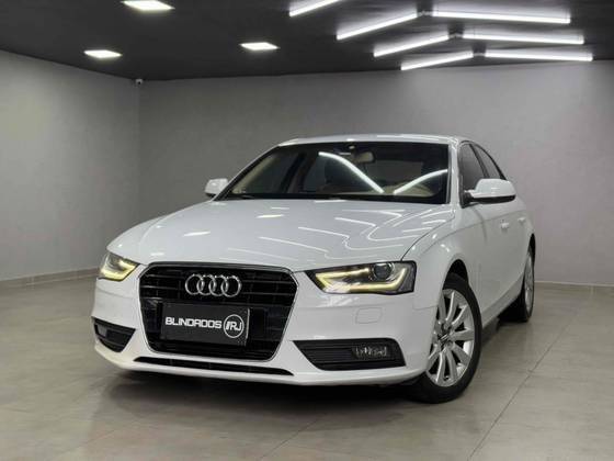 AUDI A4 2014