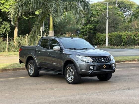 MITSUBISHI L200 TRITON 2020