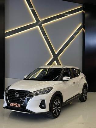 NISSAN KICKS 2022