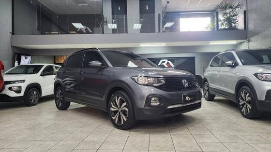 VOLKSWAGEN T-CROSS 2021