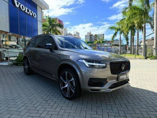 VOLVO XC90 2022