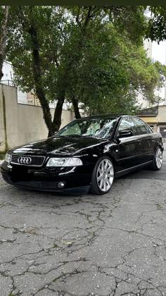 AUDI A4 2000