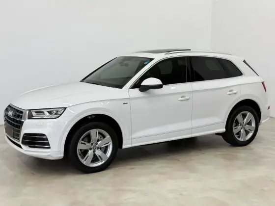 AUDI Q5 2020