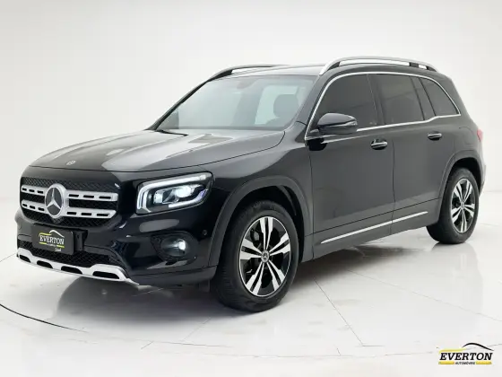MERCEDES-BENZ GLB 200 2021