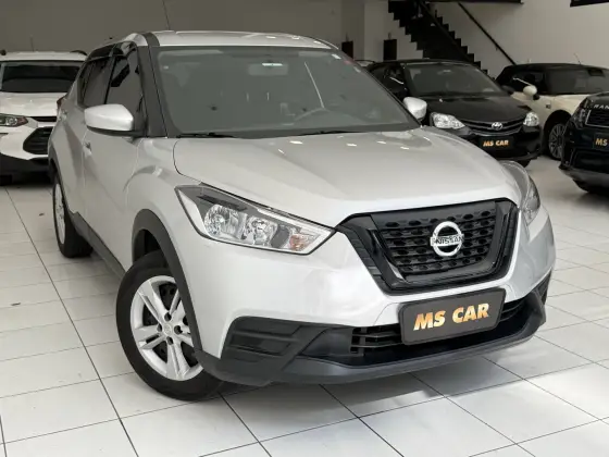 NISSAN KICKS 2021