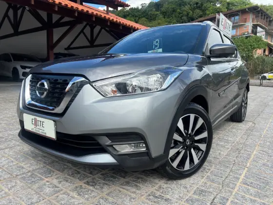 NISSAN KICKS 2019