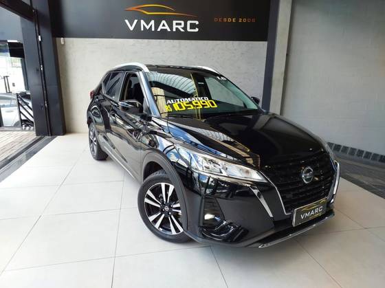 NISSAN KICKS 2022