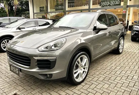 PORSCHE CAYENNE 2016