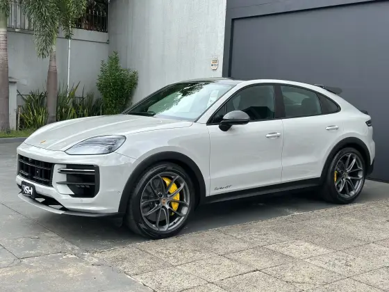 PORSCHE CAYENNE 2024