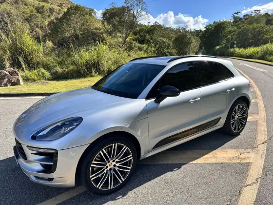 PORSCHE MACAN 2017