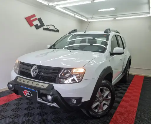 RENAULT DUSTER 2019