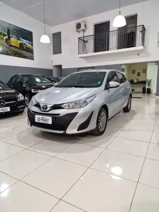 TOYOTA YARIS 2022