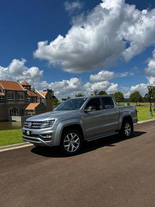 VOLKSWAGEN AMAROK 2023