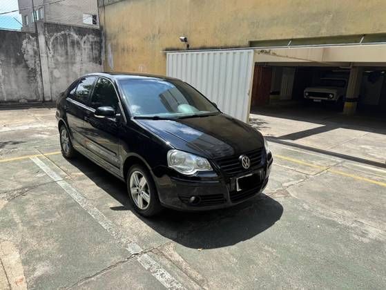 VOLKSWAGEN POLO 2012