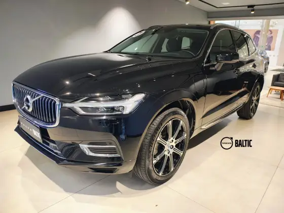 VOLVO XC60 2021