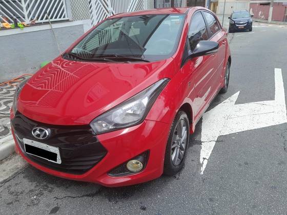 HYUNDAI HB20 2015