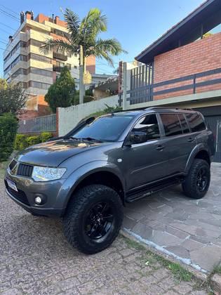 MITSUBISHI PAJERO DAKAR 2013