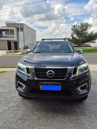 NISSAN FRONTIER 2021