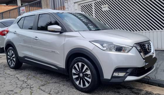 NISSAN KICKS 2018
