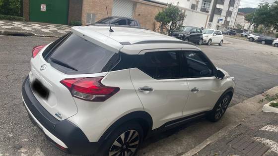 NISSAN KICKS 2018