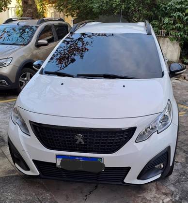 PEUGEOT 2008 2020