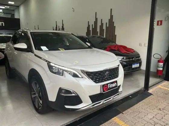 PEUGEOT 3008 2018