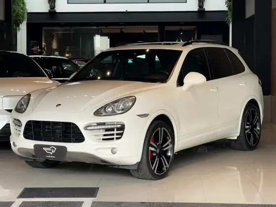 PORSCHE CAYENNE 2011